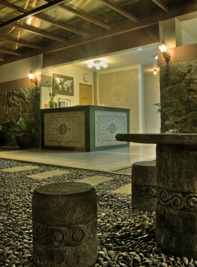 Hanan Hotel Tagaytay - Formerly Tagaytay Wingate Manor Tagaytay City Extérieur photo